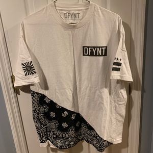 Mens XL Defyant White T-Shirt
